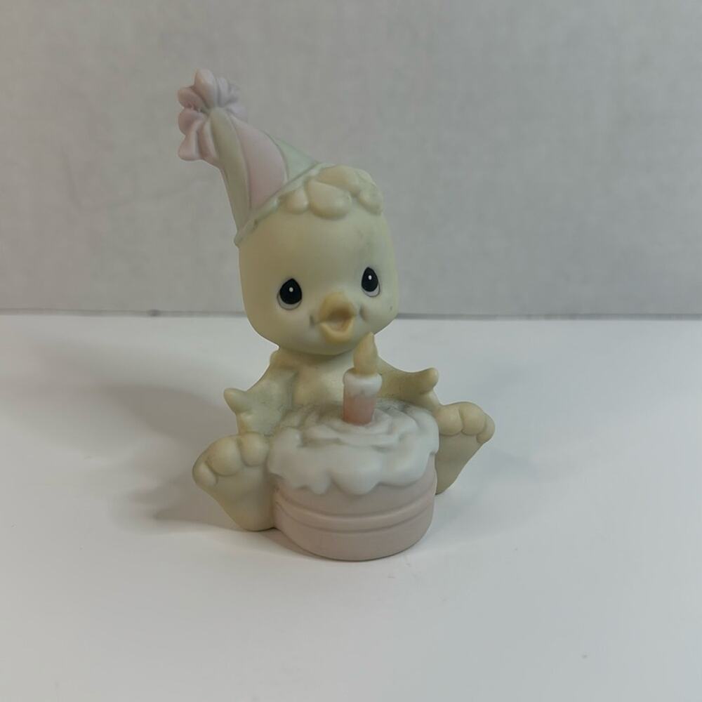 Vintage 1992 Precious Moments Figurine